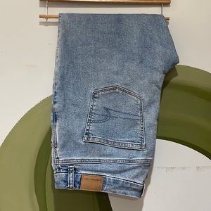 American Eagle stretch mom jeans, US size 12, short